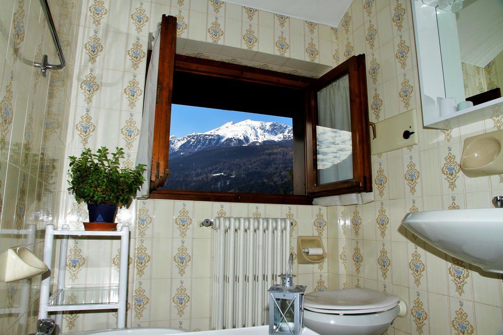 Chalet Dell'Ermellino บอร์มิโอ ภายนอก รูปภาพ